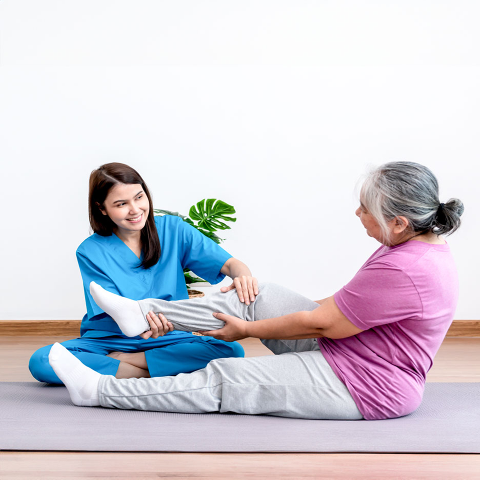 Supportive acupuncture treatment for hormonal imbalance symptoms at Yuan Qi Acupuncture Center, Business Bay Dubai