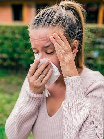 Chinese herbal medicine and acupuncture supporting the body's defences for allergic rhinitis in Dubai